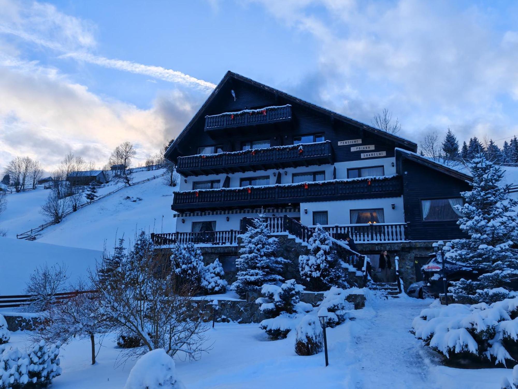 Poiana Soarelui Bed & Breakfast Moeciu De Sus Exterior photo